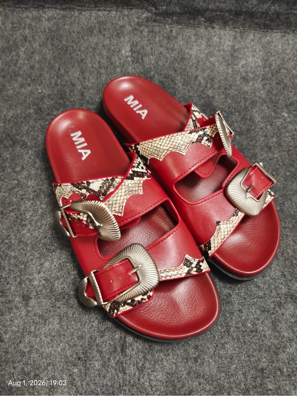 NWOB MIA Red Women's Slippers With Snake Pattern Women’s size 8.5